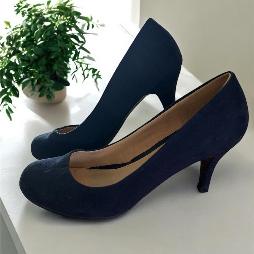 Chic Midnight Blue Women's Heels